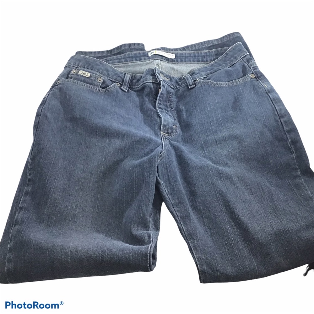 Lee Natural Straight Just below the waist Size 14